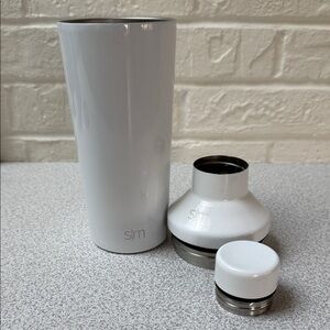 Simple Modern Classic Cocktail Shaker